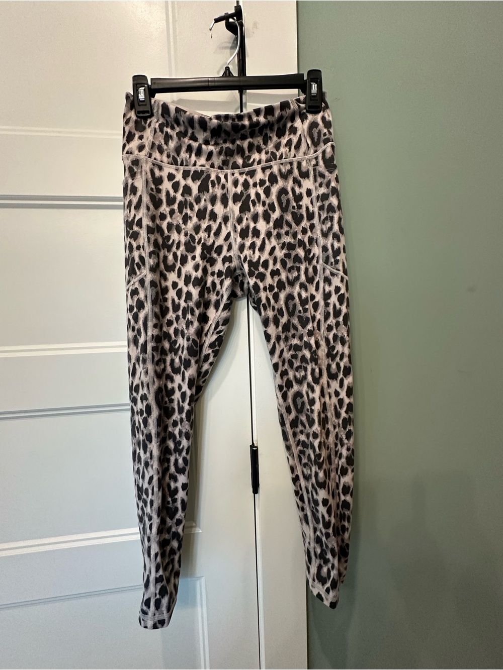 Victoria's Secret Girls' Leopard Print Leggings - Black and Cream